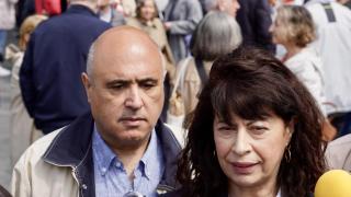 La ministra de Igualdad, Ana Redondo, y el subdelegado del Gobierno en Valladolid, Jacinto Canales, en la manifestación del 1-M en Valladolid