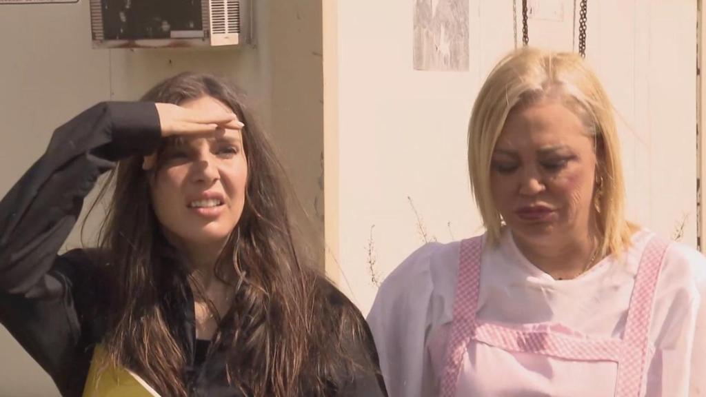 Inés Hernand y Belén Esteban en la nueva promo de 'La familia de la tele'.