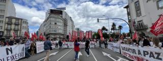 La manifestación de UGT y CCOO acabó enfrente a la Delegación del Gobierno.