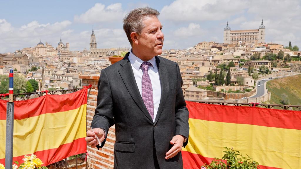Emiliano García-Page en la Romería del Valle de Toledo. Foto: Javier Longobardo.