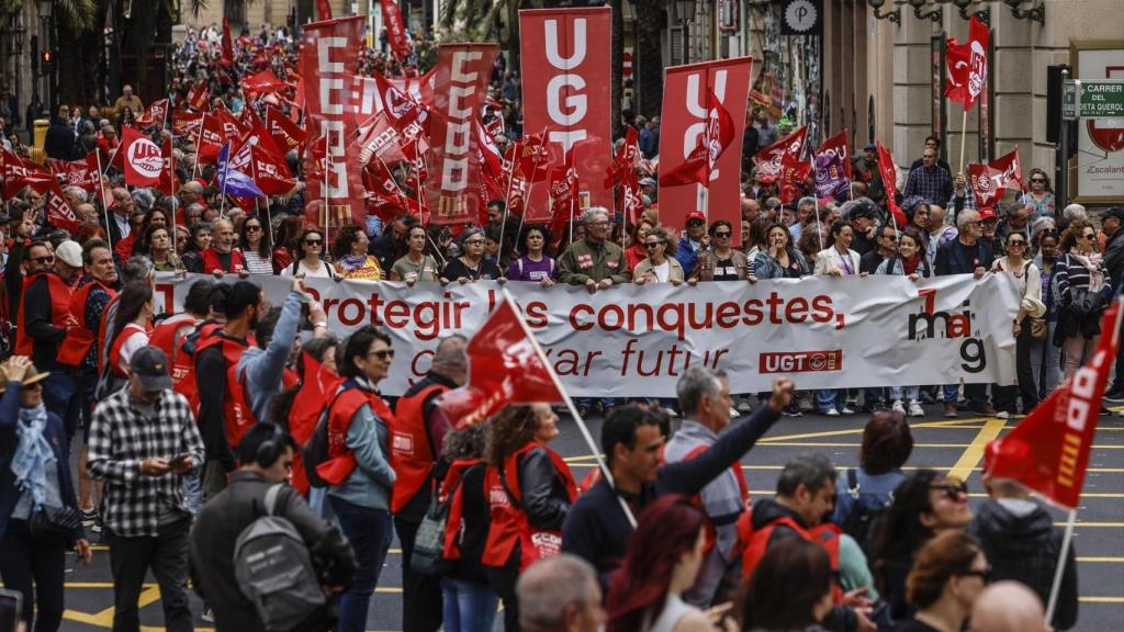 Marcha del 1 de Mayo en Valencia. Rober Solsona / EP
