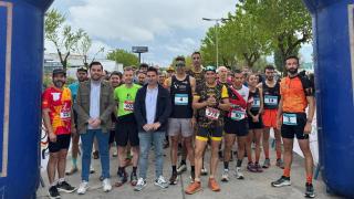 Participantes en la VII Trail Tren Burra