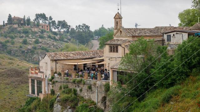 Vista de la ermita del Valle durante la romería.