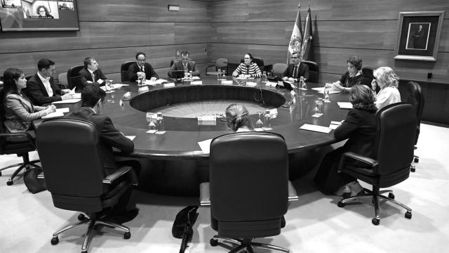 Félix Bolaños preside la reunión del Comité de Situación para evaluar el impacto del apagón del pasado lunes.