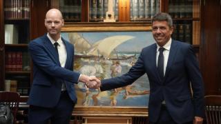 Mazón en su visita a la Hispanic Society. EE