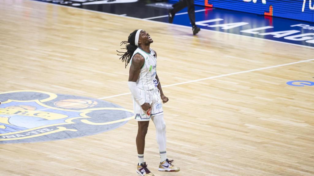 Kendrick Perry durante el La Laguna Tenerife vs. Unicaja