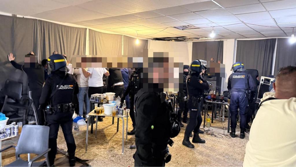 La Policía Nacional desaloja una fiesta ilegal en Valladolid con 47 identificados
