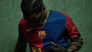 Travis Scott, con la camiseta del Barça.
