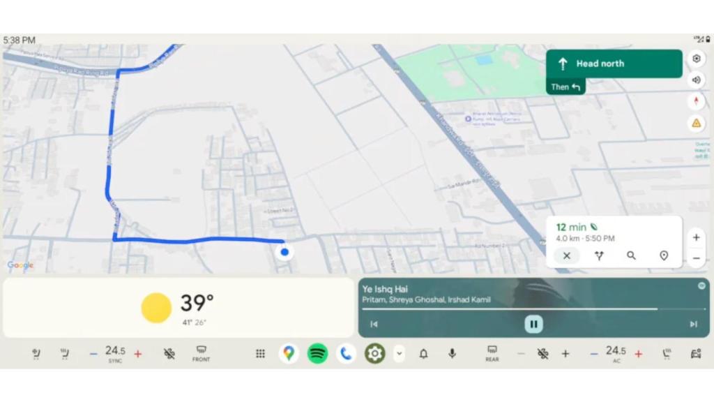 Android Auto con tema claro
