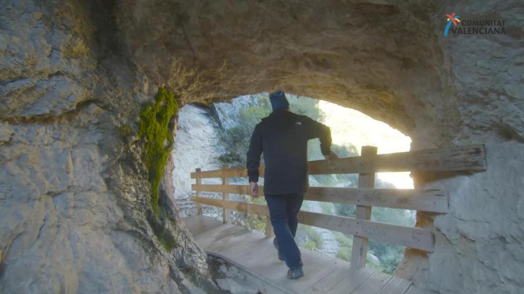 Una pasarela de la tura.