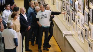 El alcalde de Valladolid, Jesús Julio Carnero, asiste a la inauguración de la exposición sobre el soterramiento en Valladolid