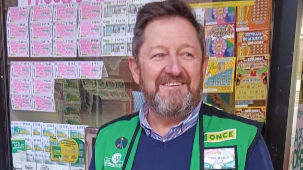 José María Andrés Mendieta, vendedor de la ONCE en Guadalajara.