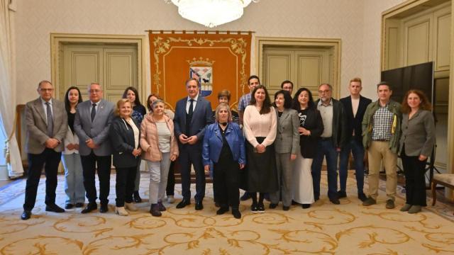 Carlos García Carbayo en el recibimiento a la Asociación Salmantina contra el Bullying y el Ciberbullyng
