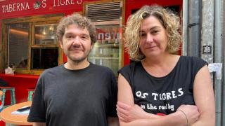 Mery y Luis de la taberna Os Tigres