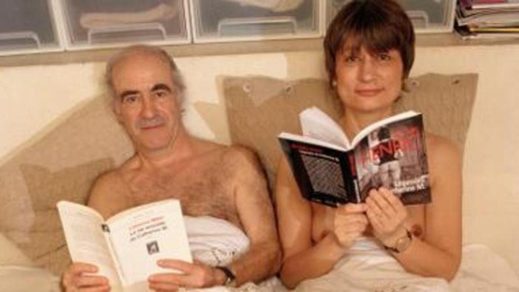 El escritor francés Jacques Henric, junto a su mujer, la también escritora Catherine Millet.