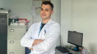 Fran Sáez, matrón en el Área Sanitaria de A Coruña y Cee.