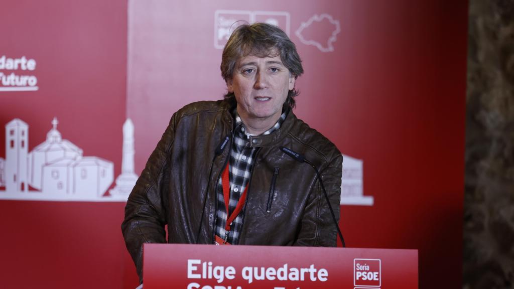 El secretario general del PSOE de Castilla y León, Carlos Martínez, durante su intervención en el congreso del PSOE de Soria, este sábado