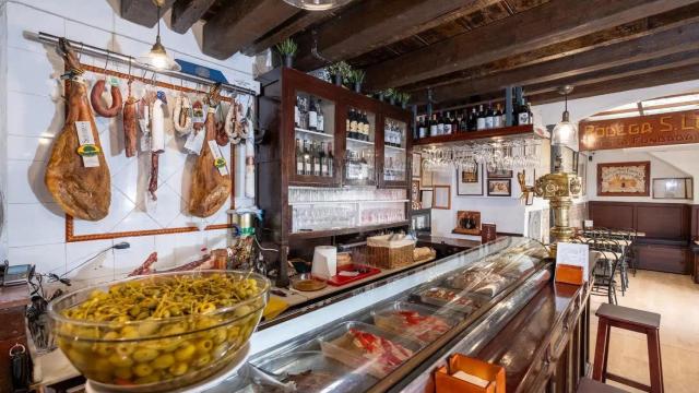 Bodega San Lorenzo, Sevilla.