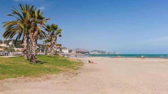 Imagen de una playa de Málaga capital.
