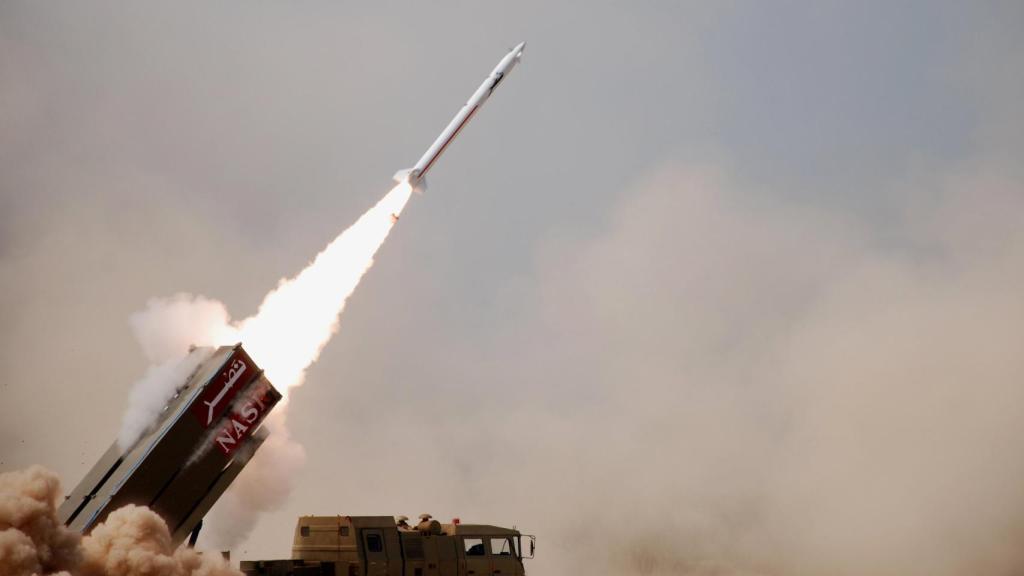 Lanzamiento de misil Nasr (Hatf-9)