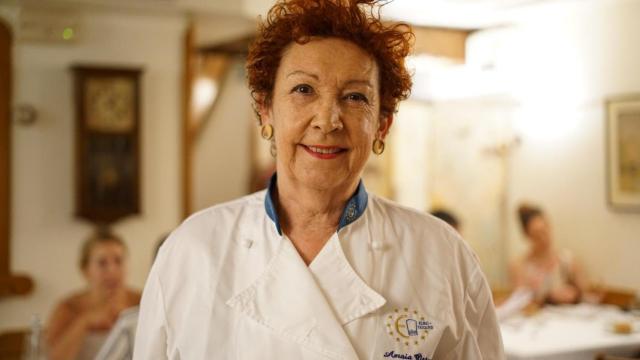 Amaia Ortuzar, una de las mujeres de la gastronomía vasca, al frente del histórico templo de pintxos en Donostia