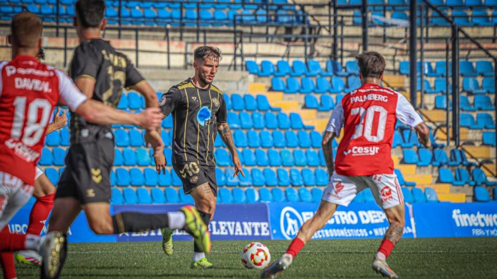 La caída del Intercity tras la derrota ante el Murcia.