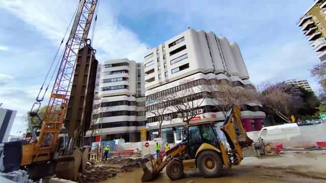 Una de las máquinas pantalladoras del Metro de Málaga.