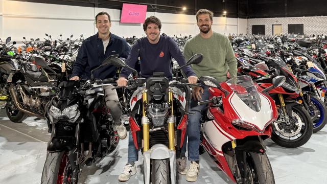 De izquierda a derecha, los fundadores de Cuimo: Jaime Álvarez, Enrique Adrién y Alejandro de la Hoz.