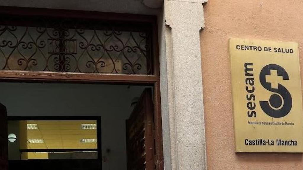 Fachada del Centro de Salud de Sillería.