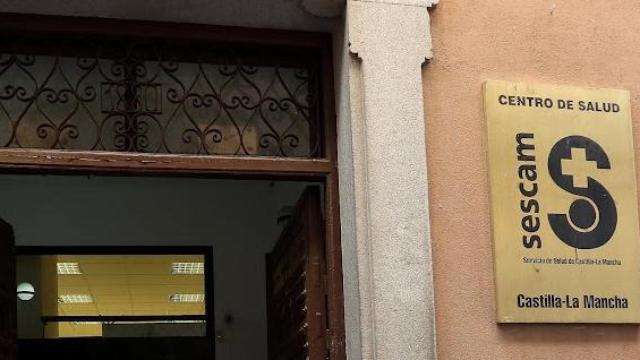 Fachada del Centro de Salud de Sillería.