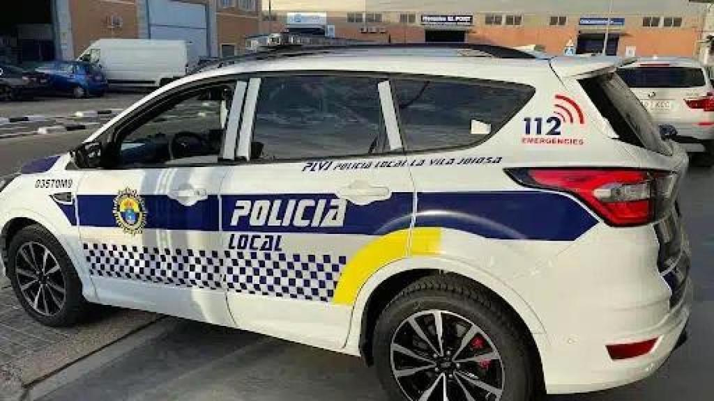 Vehículo de la Policía Local de Villajoyosa.