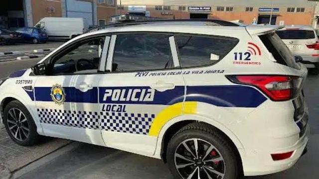 Vehículo de la Policía Local de Villajoyosa.