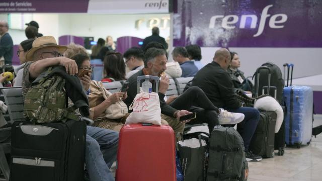 Más de 10.000 viajeros se vieron afectados.