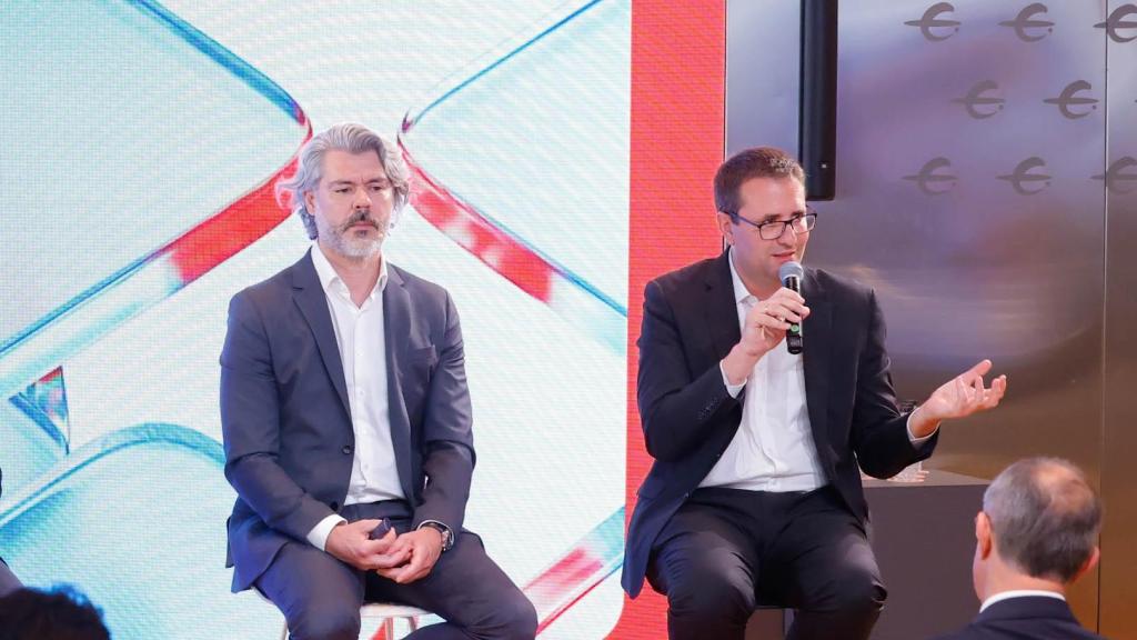 Santiago Martínez y Enrique Barbero en la presentación de las previsiones de Ibercaja