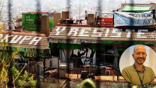 Montaje de Carles Solé con un edificio okupado.