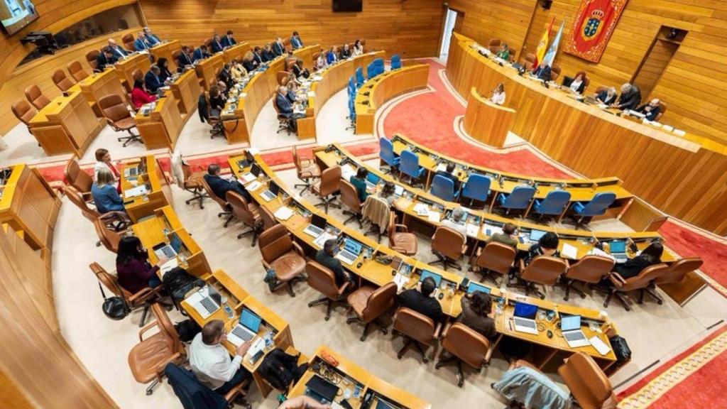 Imagen de archivo de un pleno del parlamento.