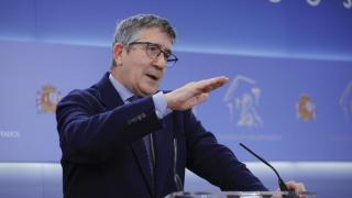 El portavoz del PSOE en el Congreso, Patxi López, este martes en rueda de prensa.