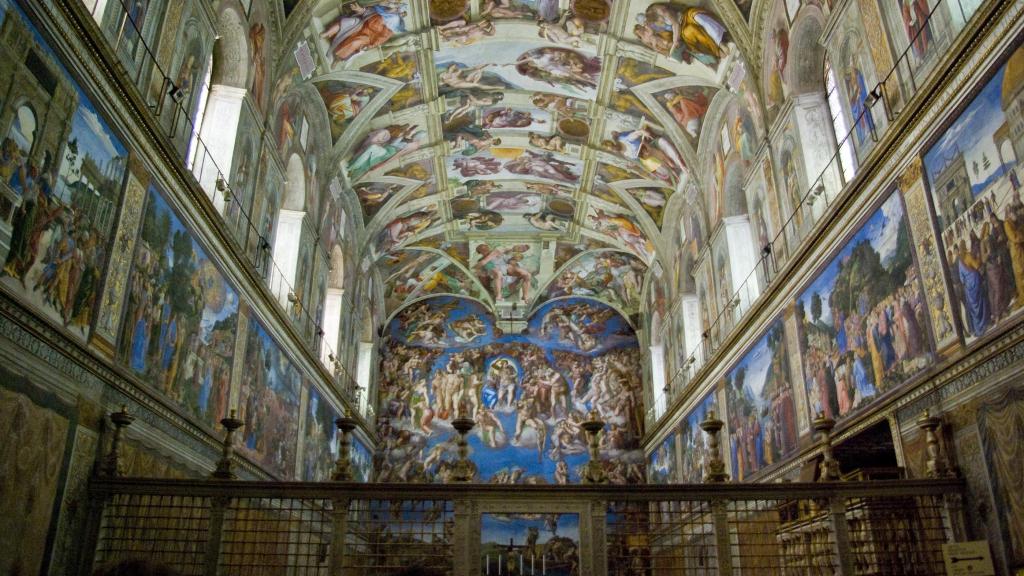 La Capilla Sixtina con 'El Juicio Final' de Miguel Ángel.
