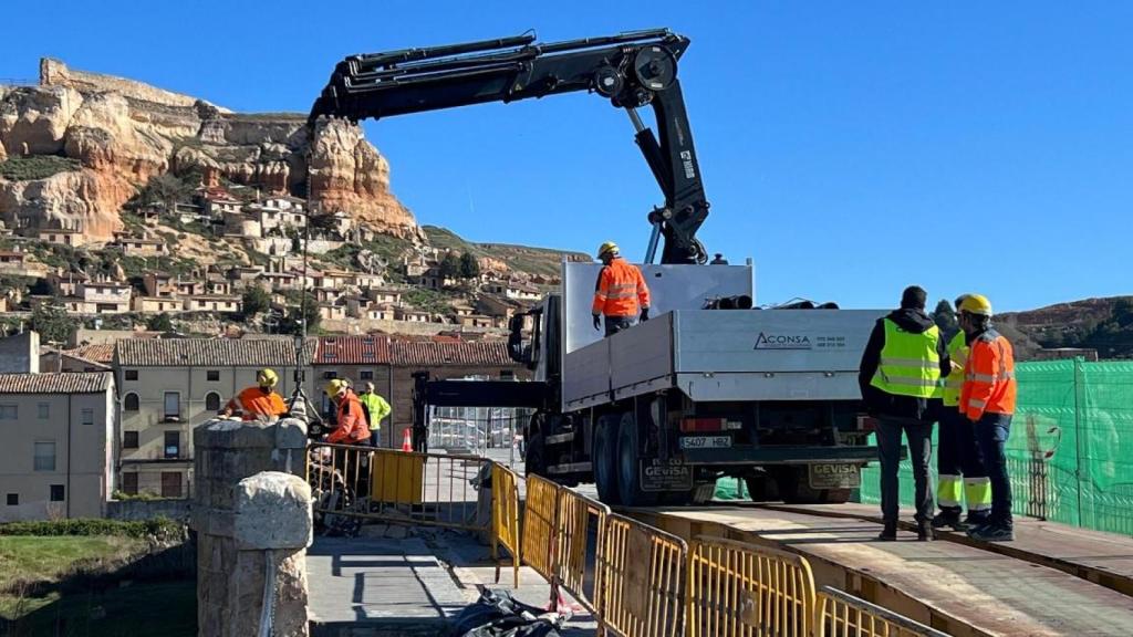 Obras en el puente de San Esteban de Gormaz