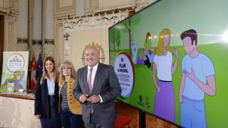 Jesús Julio Carnero presenta el VI Plan de Adicciones de Valladolid
