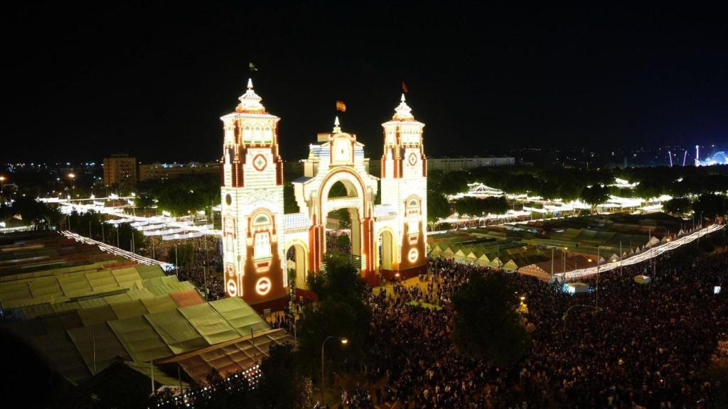 Imagen del alumbrado de la Feria de Abril 2025.
