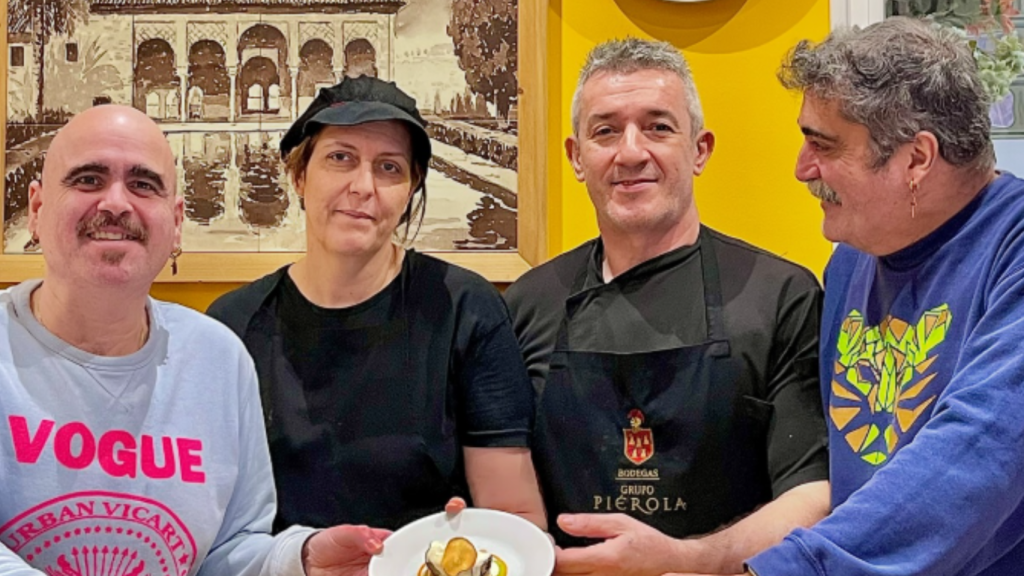 Equipo de la Casa de la Marimorena.