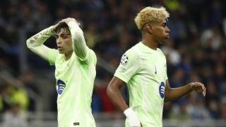 Pedri y Lamine Yamal, durante el Inter - Barça