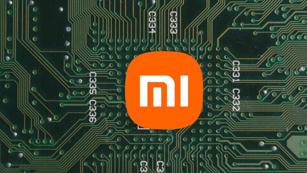Logotipo de Xiaomi sobre una placa base