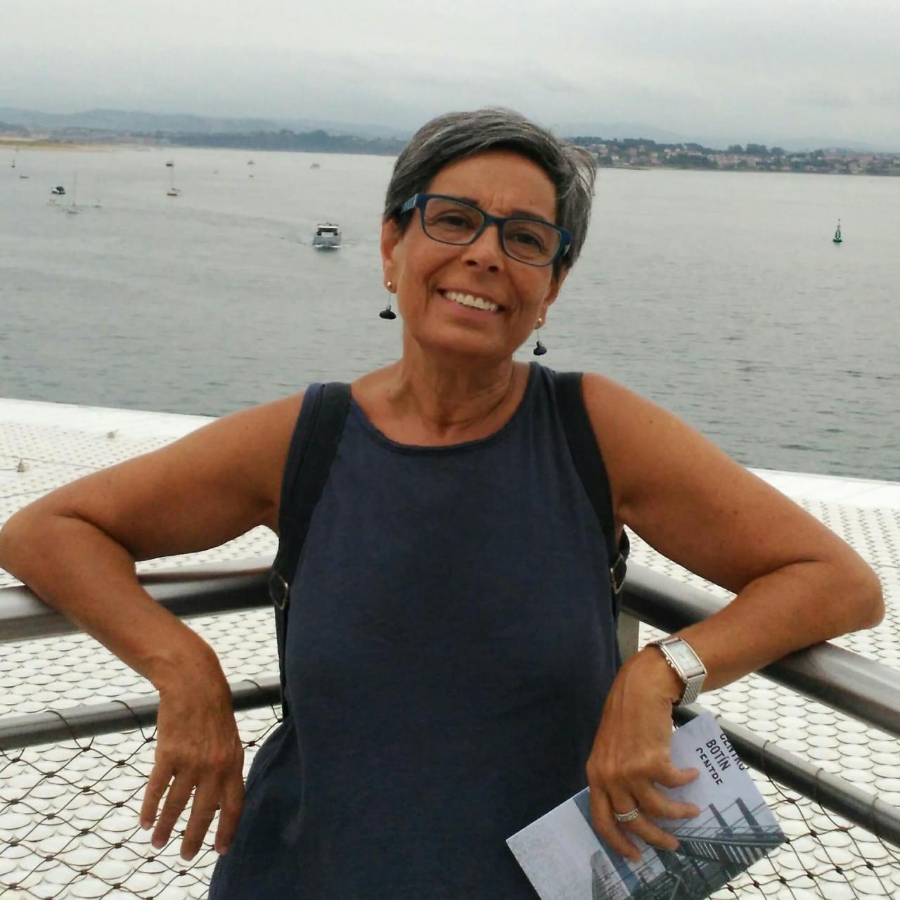 Pepa Moleón explica que en el Evangelio no hay argumentos para que la sociedad actual otorgue superioridad a los hombres.