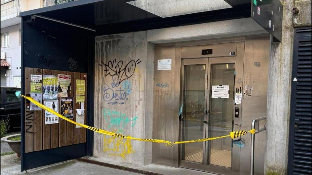 Ascensor de Triacastela, en Santiago.