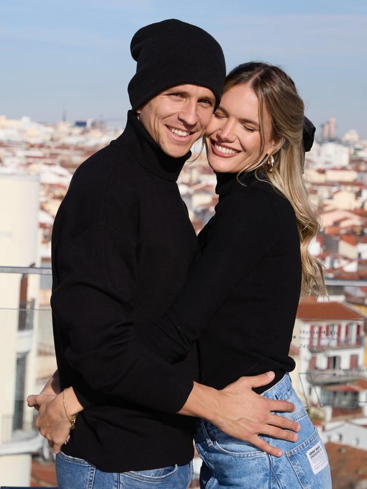 Gianluca Simeone y Eva Bargiela en una imagen de sus redes.