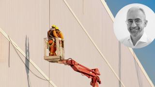 Montaje de Josep Ginesta con un grupo de trabajadores.