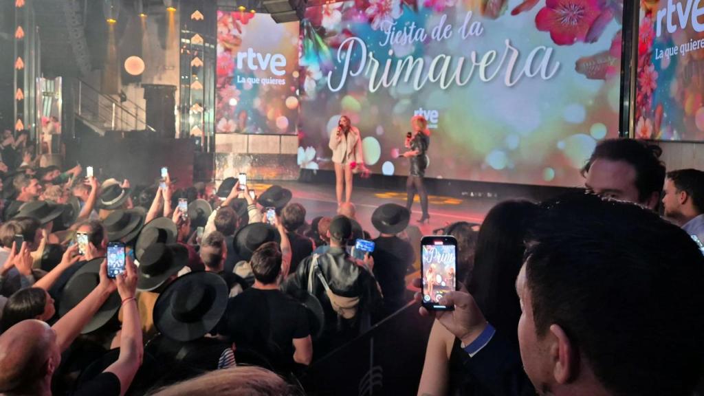 La fiesta de despedida a Melody en Madrid este martes.