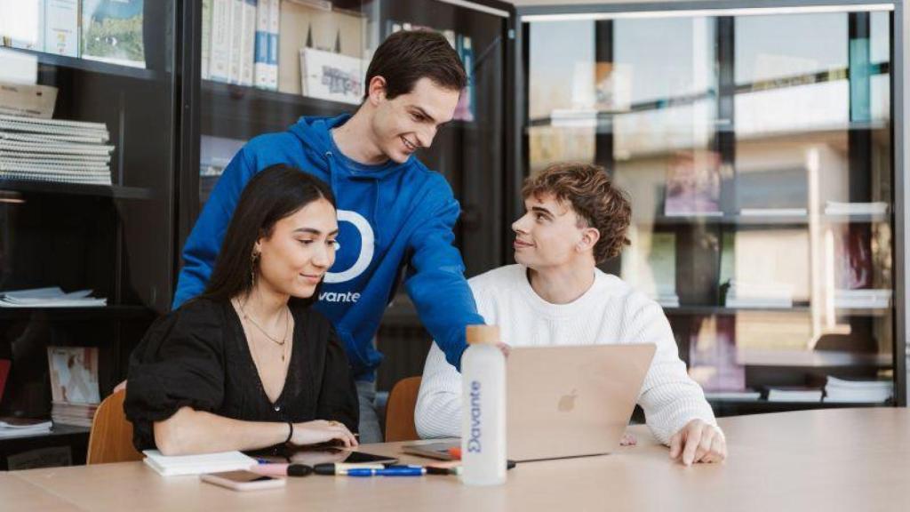Un grupo de estudiantes de Davante.